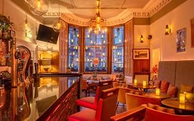 No32 Hotel
